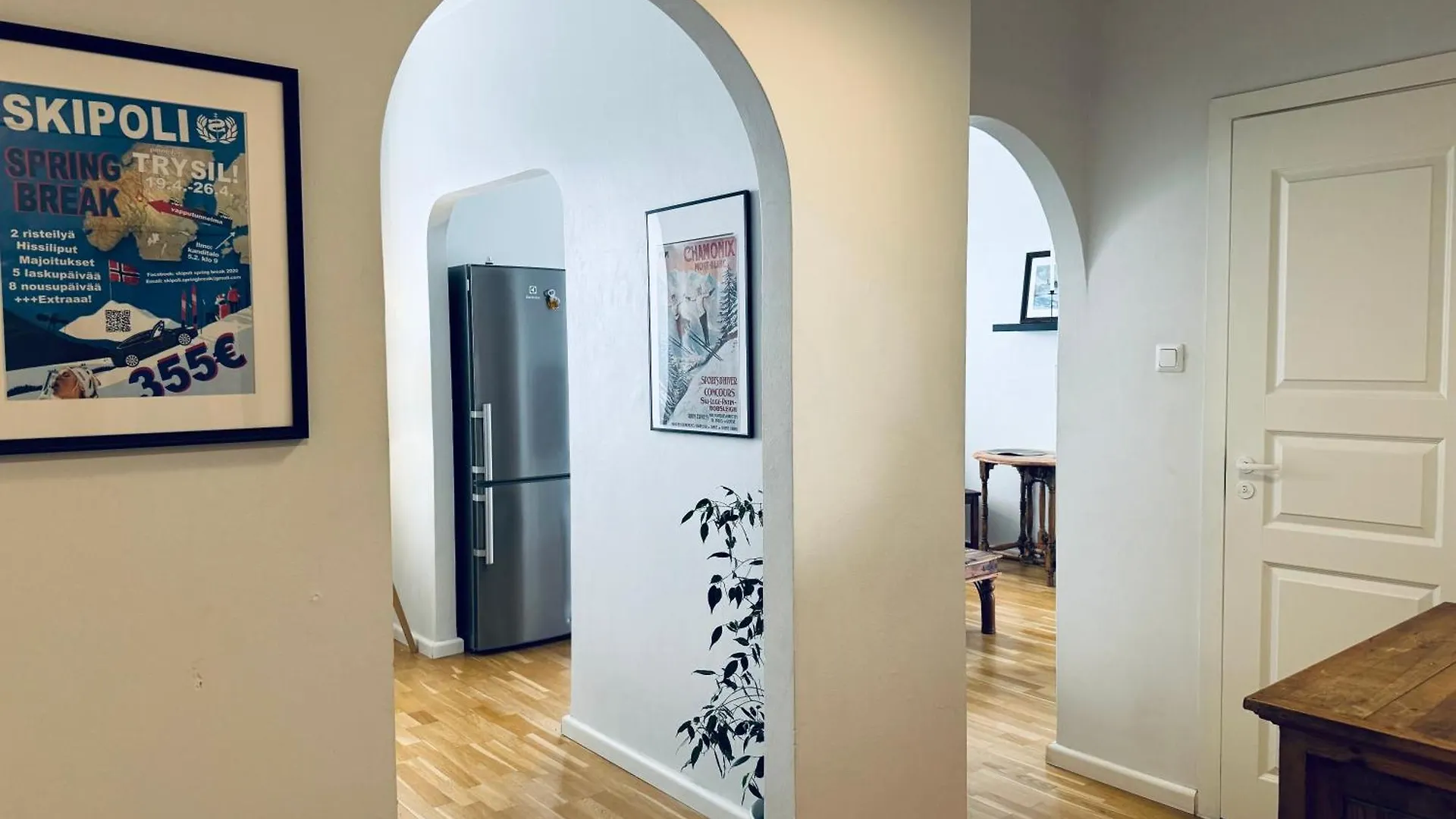 Ullanlinna Apartment location